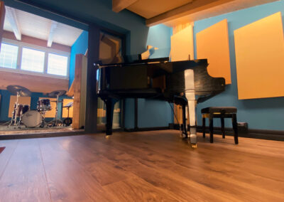 Pianoforte Yamaha G2 @ Ventottoquarti Recording Studio. By Pianoland Pianoforti